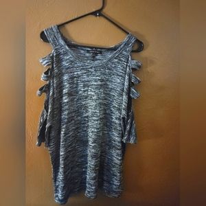 💜 Lynn Ryan Cold Sleeve Blouse Size 1X